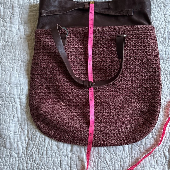 VTG Helen Kaminski Raffia Tote With Leather Handles + Fold Up Extension Collar
